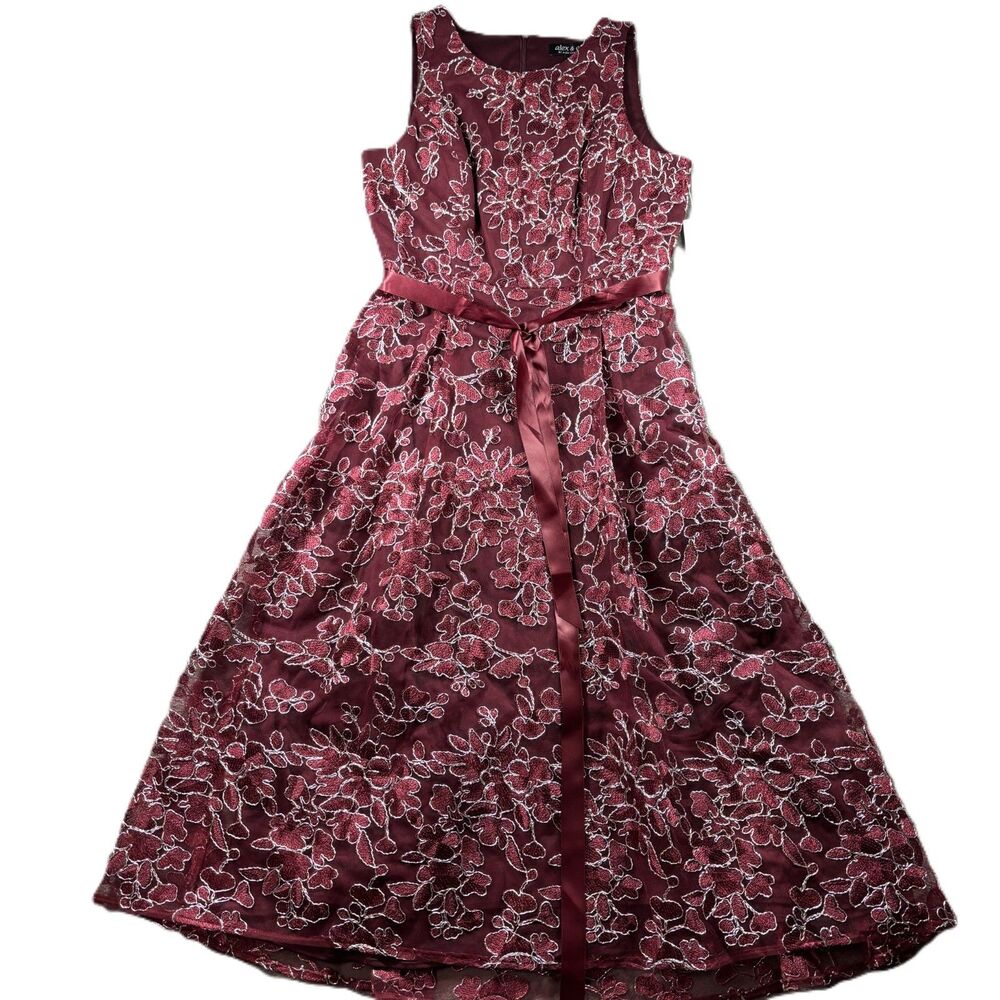 Alex & Eve NWT Embroidered Dress Sheer Lace Midi Wine Silver Floral Size 10 J104